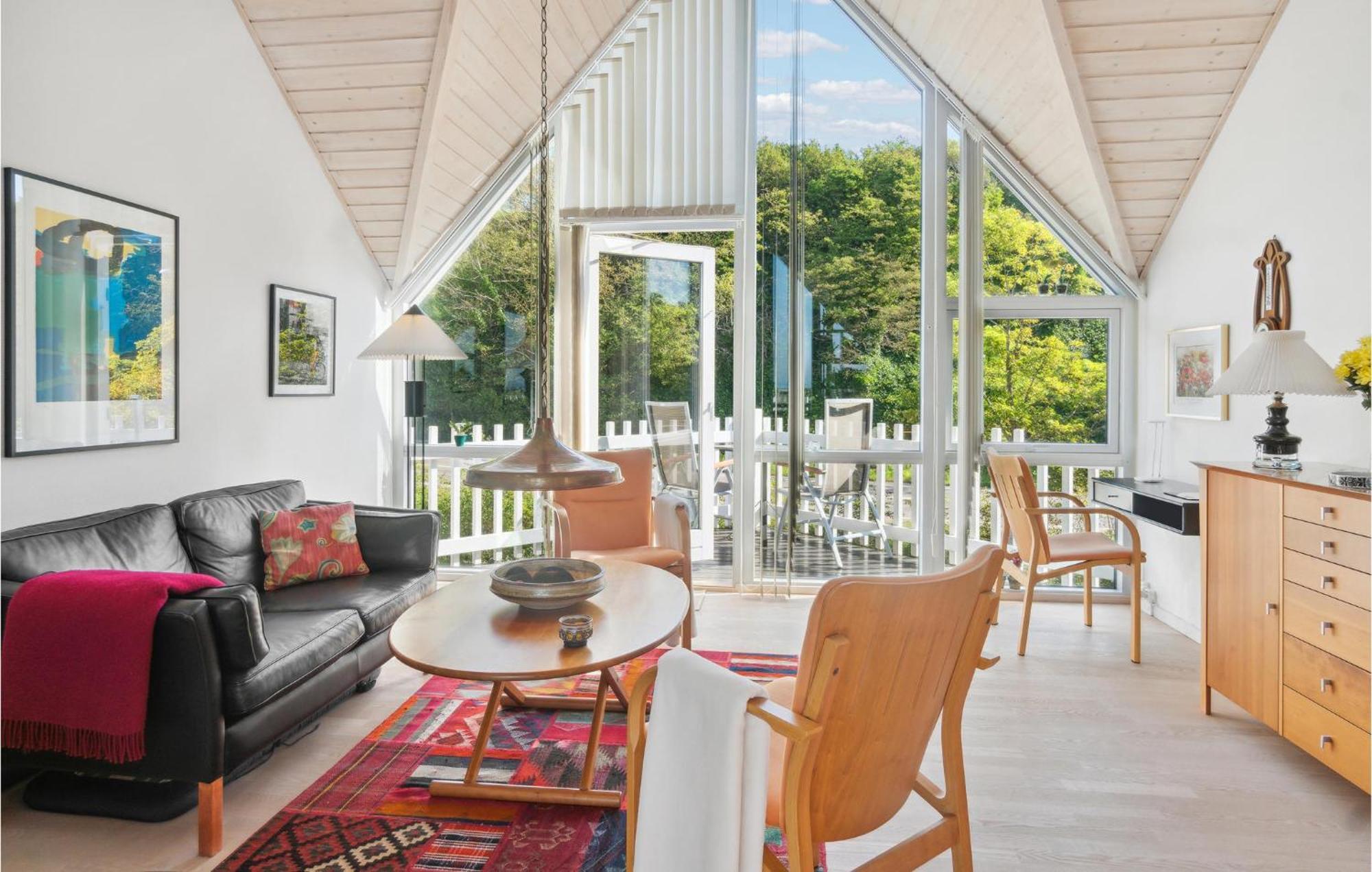 Amazing Home In Hasle With Wifi Extérieur photo