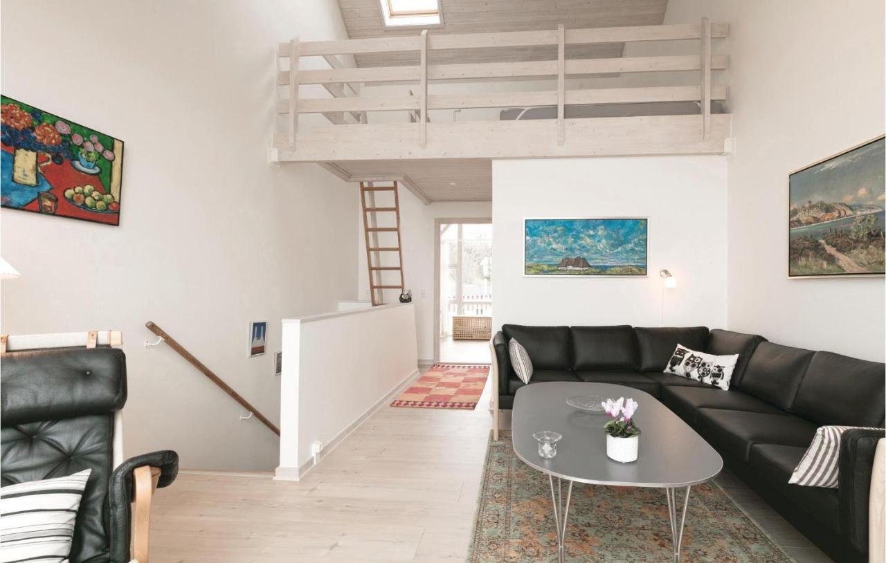 Amazing Home In Hasle With Wifi Extérieur photo
